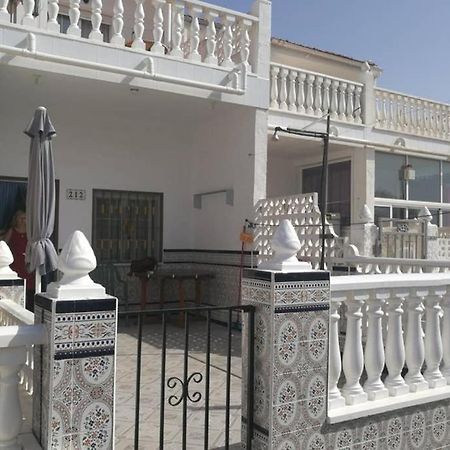 טורבייחה Bungalov U Ruzove Laguny מראה חיצוני תמונה